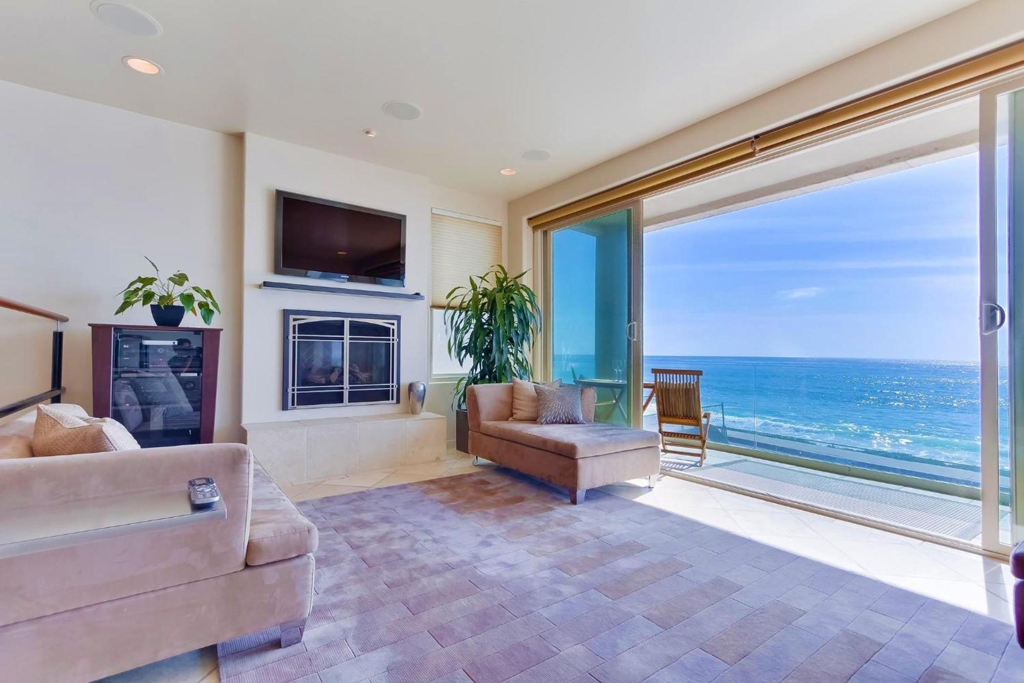 B5120 La Jolla Oceanfront Holiday home San Diego