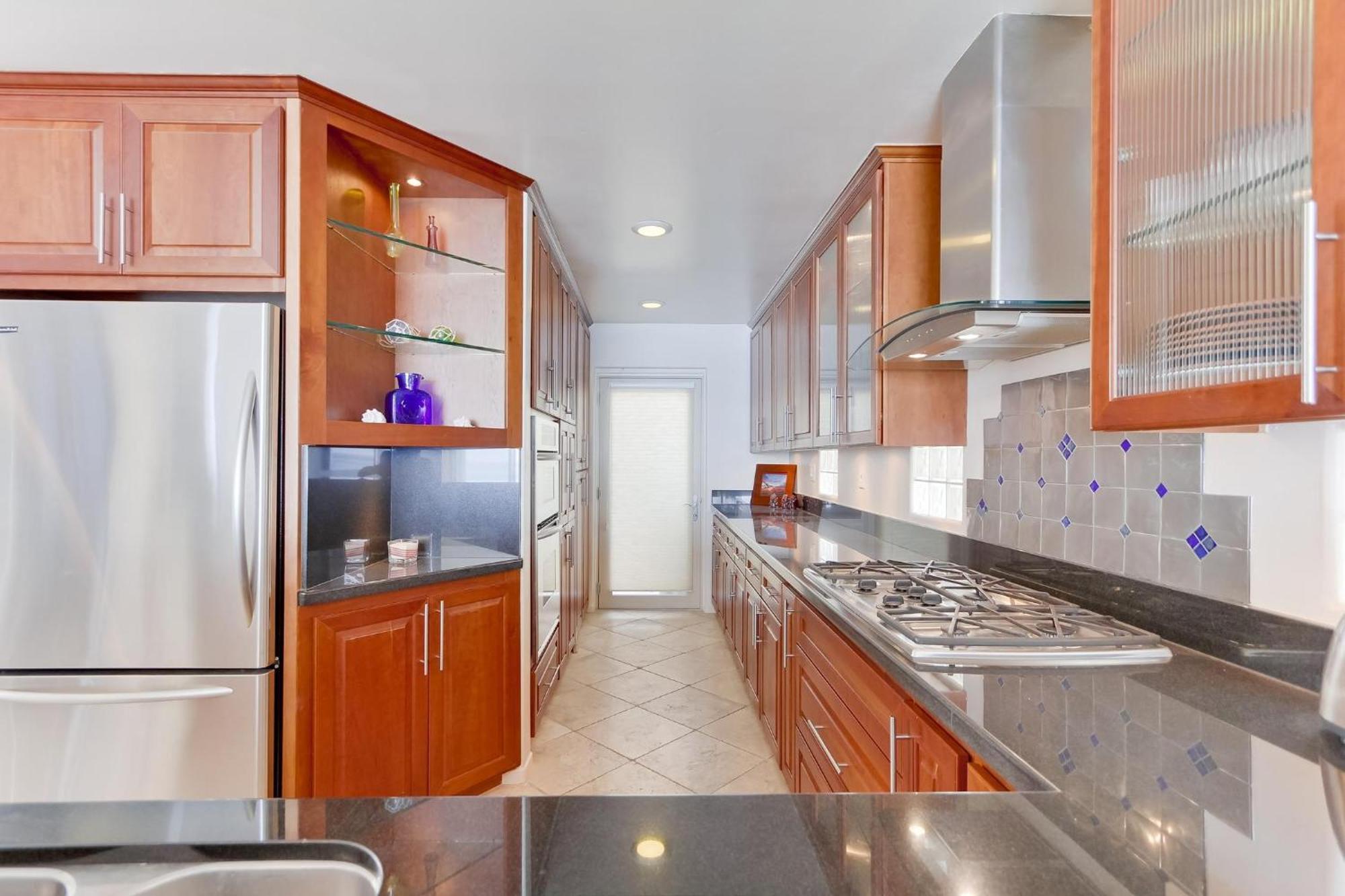 B5120 La Jolla Oceanfront Holiday home *